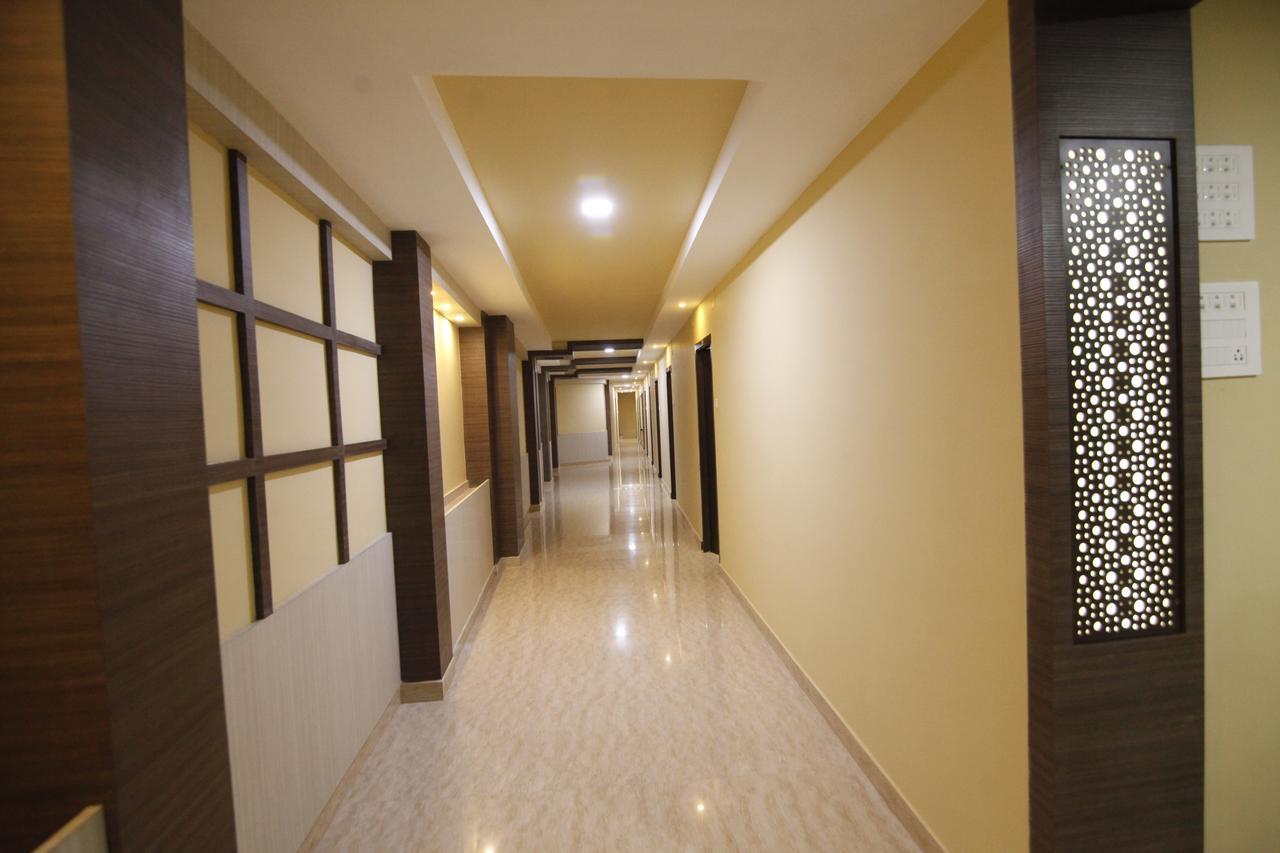 Hotel Kasi Inn Tańdźawur Zewnętrze zdjęcie